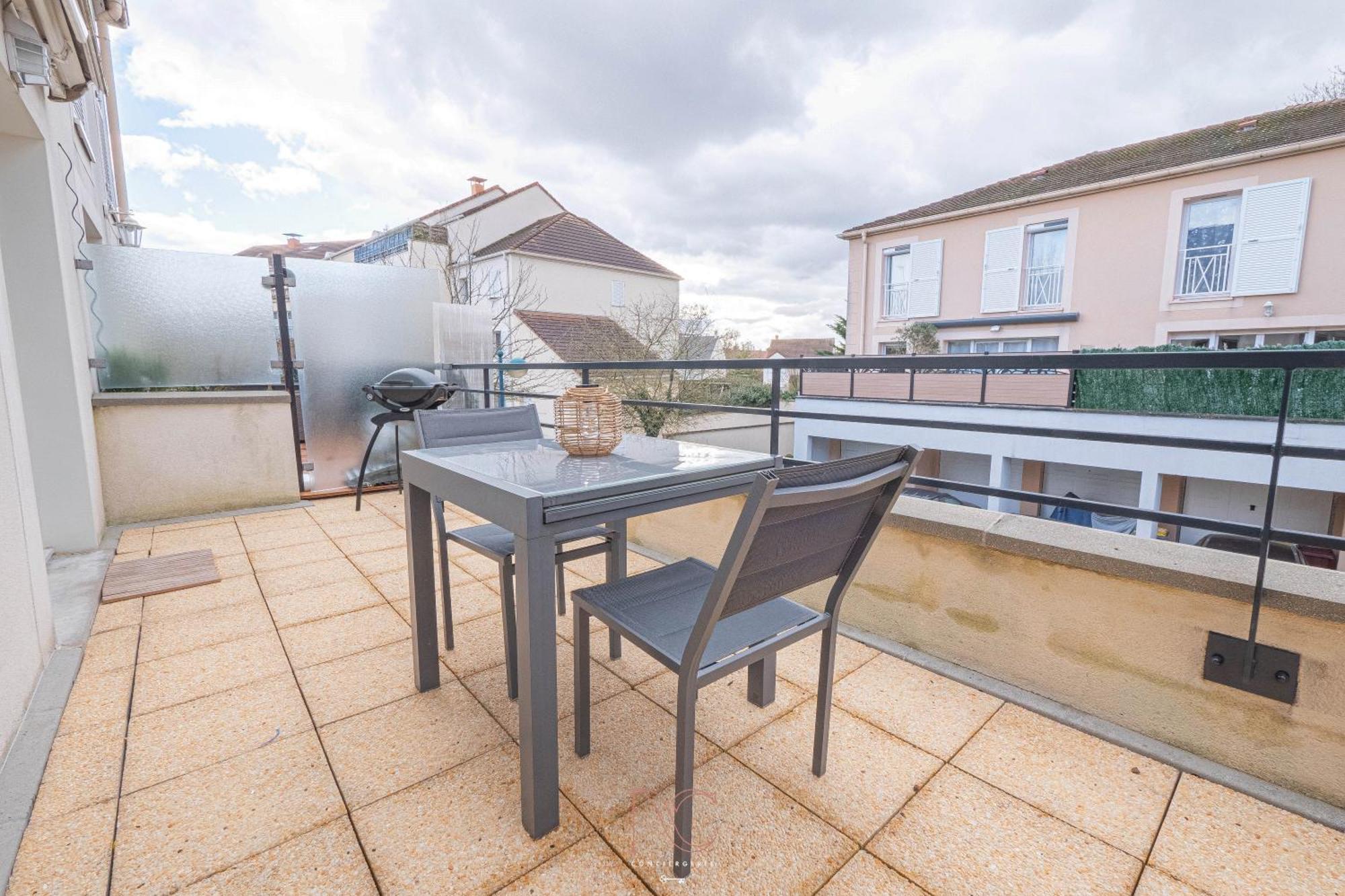 *Disneyland-Paris* 9 Pers, 2 Parkings, Wifi, Ac Montévrain Exterior foto